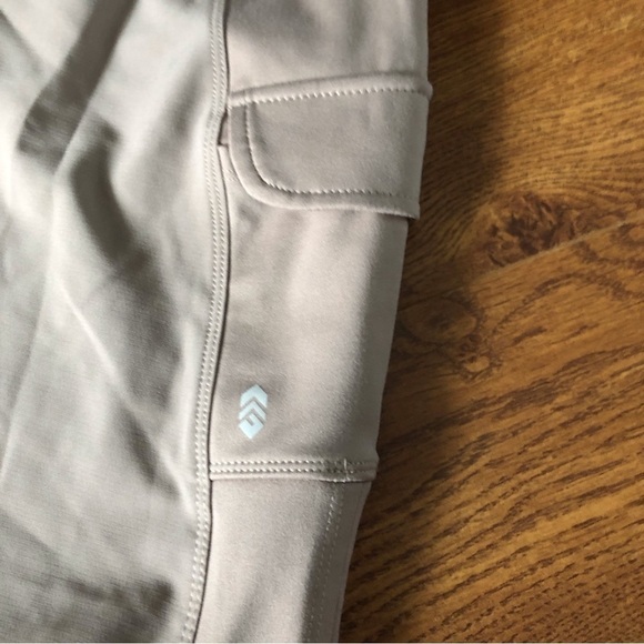 Free Country nude athletic skort in size L - Picture 2 of 7